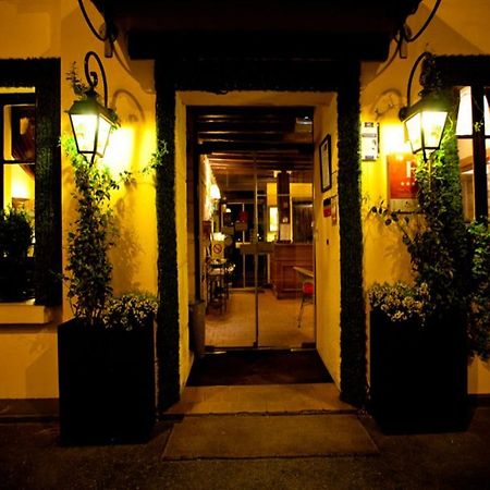 Hotel De La Tulipe Párizs Kültér fotó