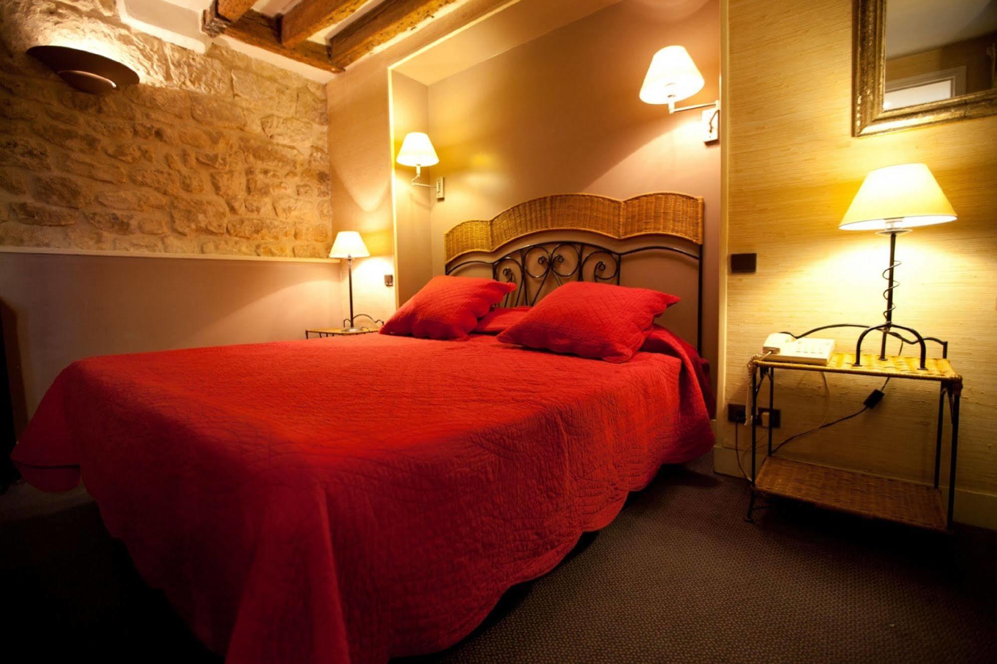 Hotel De La Tulipe Párizs Kültér fotó